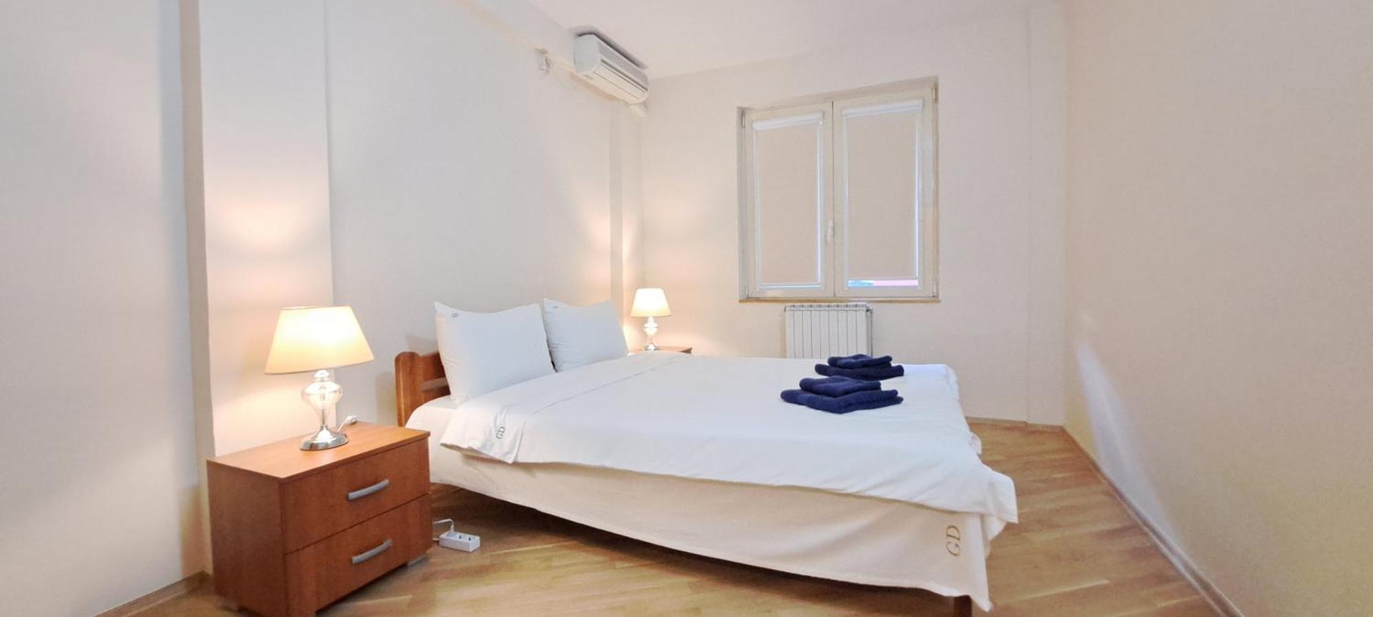Golden Delight Central Apartment Skopje Ngoại thất bức ảnh