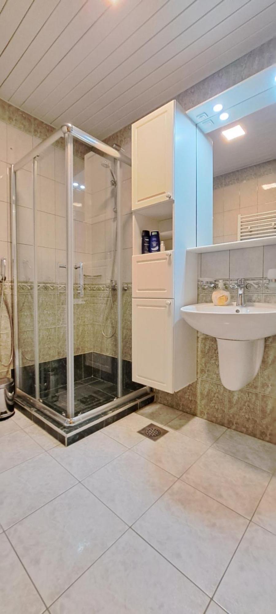 Golden Delight Central Apartment Skopje Ngoại thất bức ảnh