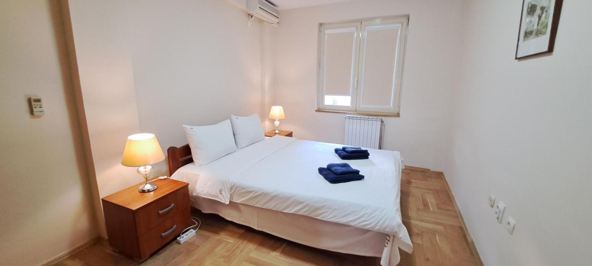 Golden Delight Central Apartment Skopje Ngoại thất bức ảnh